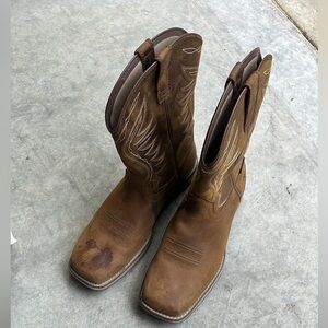 Ariat women’s boots!